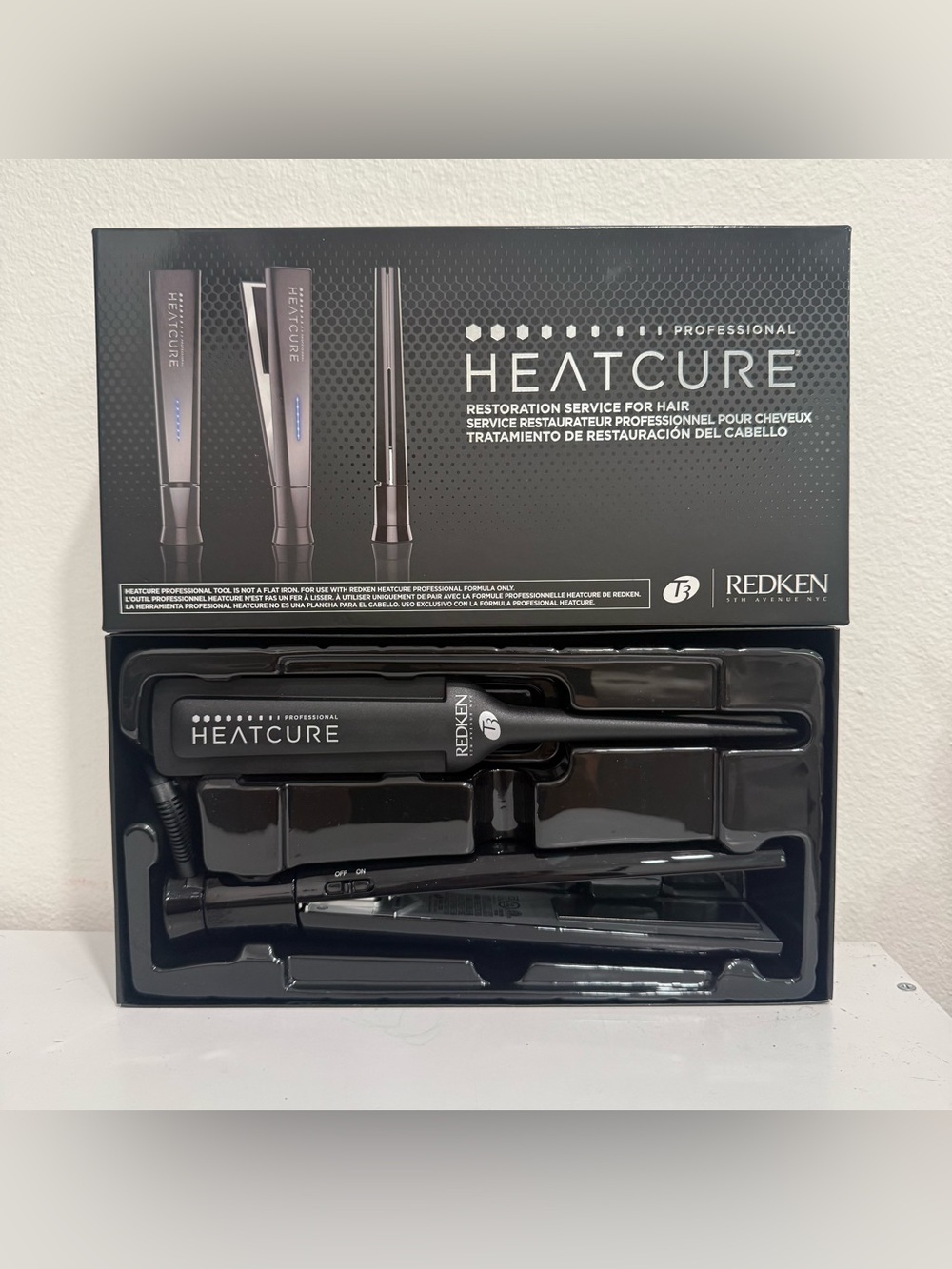 T3 Redken Heatcure Pro Restorative Hair Treatment Tool
